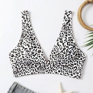 Leopard v neck bikini top